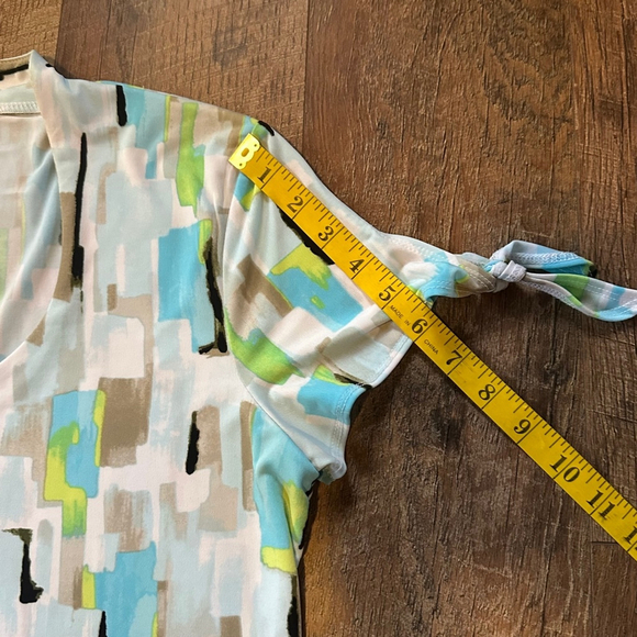Women's Grace Elements Top Size M Multicolor Short Sleeve - Picture 3 of 6